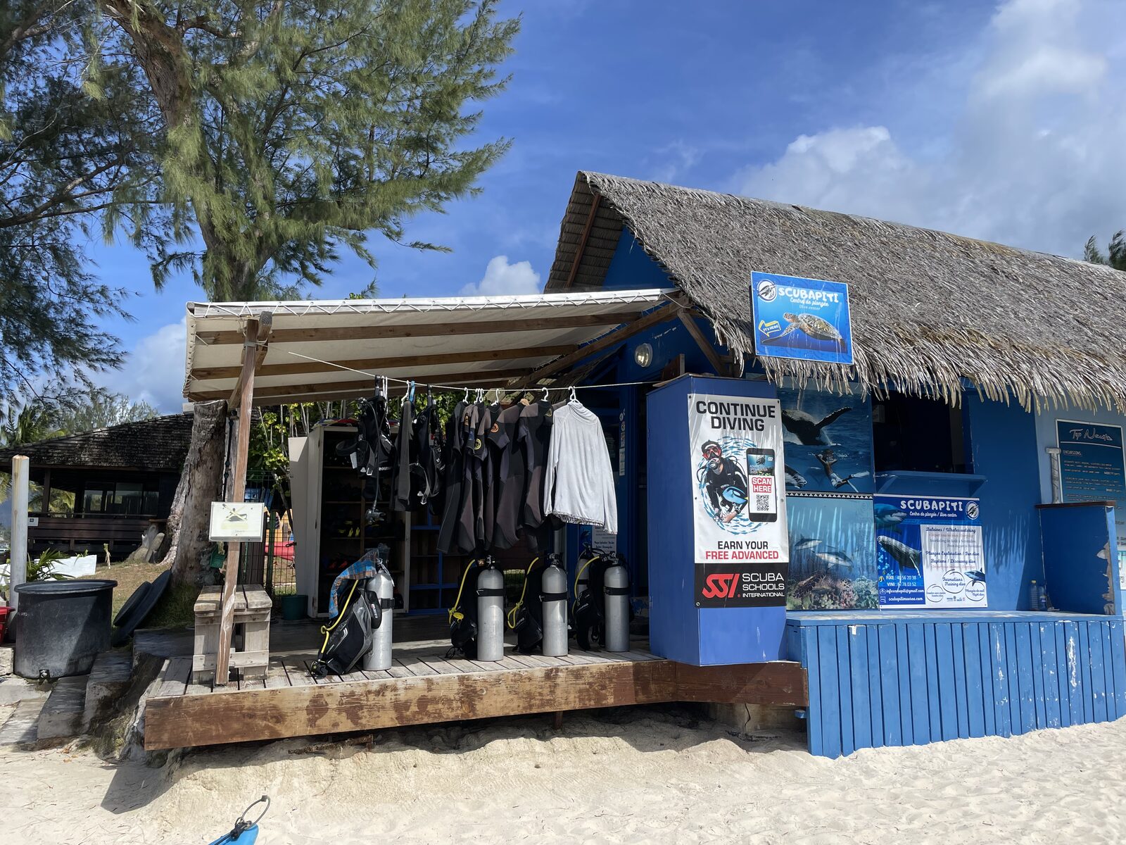 The Scubapiti centre on Tipaniers beach