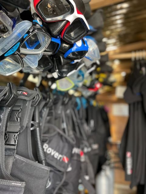 Masks and BCDs at the centre