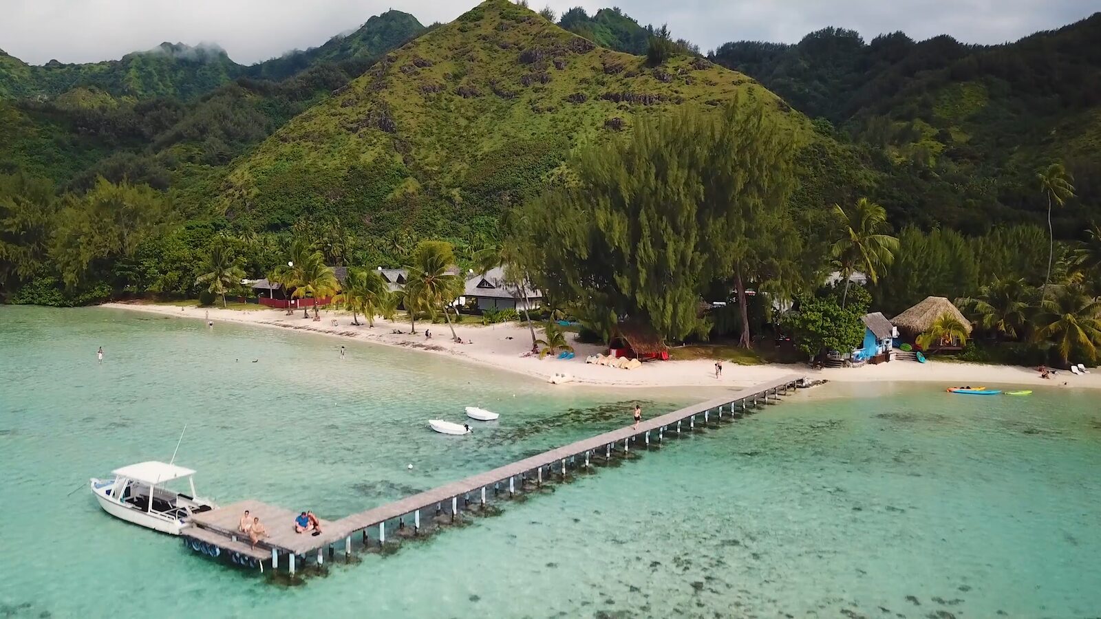 The jetty and Tipaniers beach, seen from the air